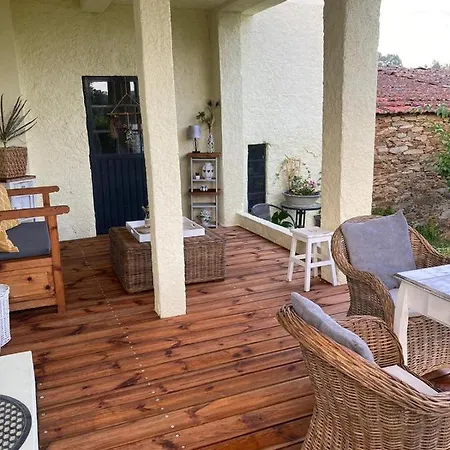 Porturama Bed and Breakfast Mouronho